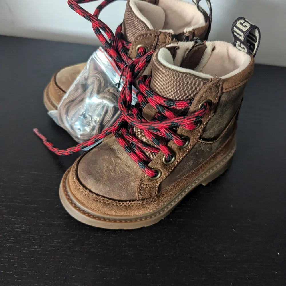 Ugg Kids' Robley Waterproof Boot